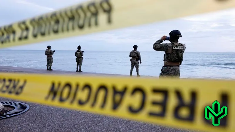 Huracán Simon sacude México: olas destruyen restaurante en Pérula y lluvias inundan hogares