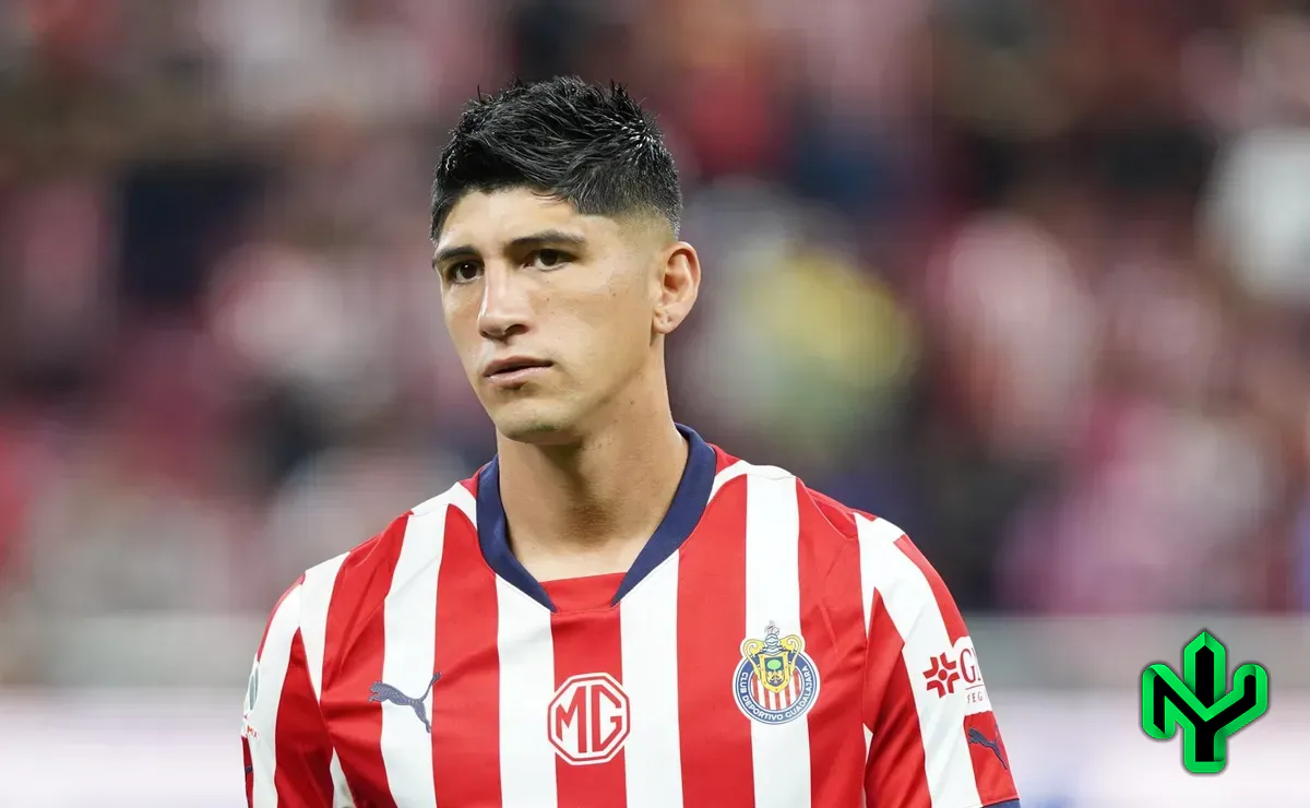 Uno de los sueldos más altos de la plantilla… pero entrenando solo y sin portero: Pulido exhibe malos tratos en Chivas